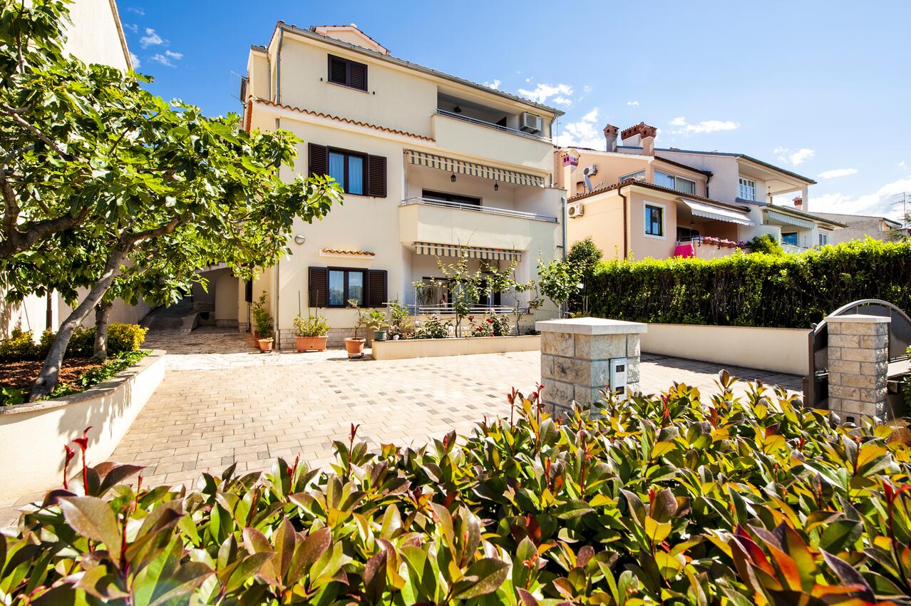 Apartamente cu parcare Rovinj - 25502