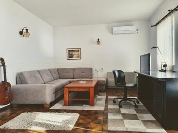 Apartamente cu piscină potrivite pentru familiile cu copii Lokva Rogoznica, Omis - 25508