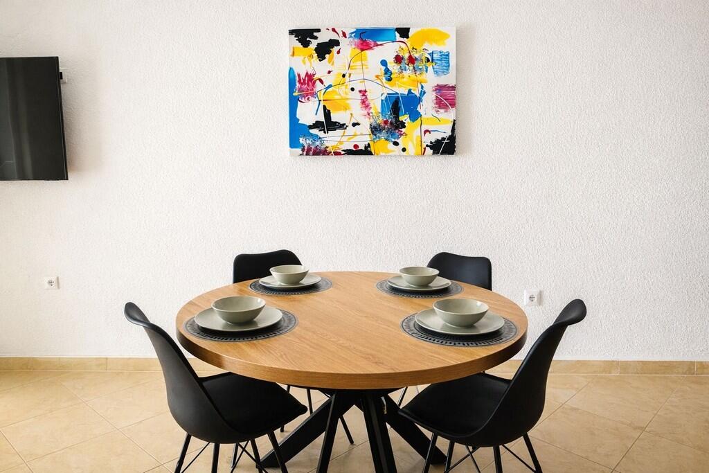 Egyszobás apartman Nemira (Omis) (A-25512-a)