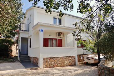 Ferienwohnungen Mit Parkplatz Starigrad, Paklenica - 25526 - Starigrad-Paklenica