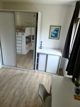 Apartments with parking space Nečujam, Šolta - 25529