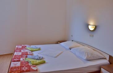 Апартаменти біля моря Баньол - Banjol, Раб - Rab - 25541