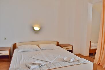 Апартаменти біля моря Баньол - Banjol, Раб - Rab - 25541