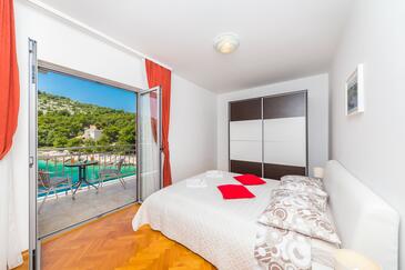 Kuća za obitelj s bazenom uz more Ražanj, Rogoznica - 25548