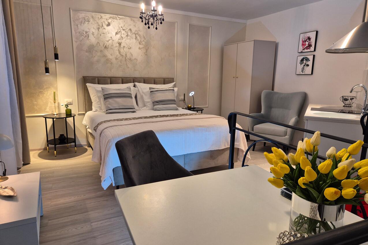 Apartmaji z internetom Rovinj - 25550