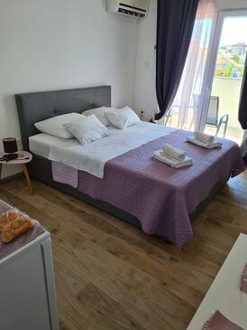 Lägenheter med parkering Zadar - 25558