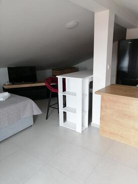 Appartamenti con parcheggio Zara - Zadar - 25558