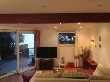 Leiligheter ved sjøen Zaboric (Sibenik) - 25562