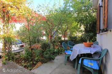 Apartments with parking space Slatine, Čiovo - 2566