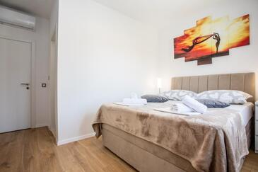 Dom s bazénom pre rodinu Gata, Omiš - 25678