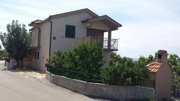 Apartments with parking space Zečevo Rtić, Rogoznica - 25680 Adriatic.hr