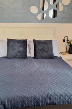 Apartments with parking space Kaštel, Central Istria - Središnja Istra - 25684