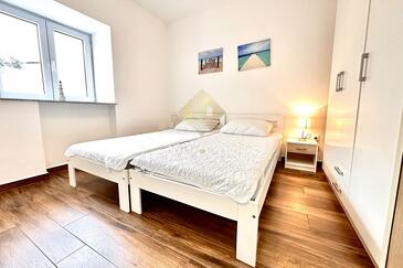 Апартаменти з паркуванням Новалья - Novalja (Паг - Pag) - 25685