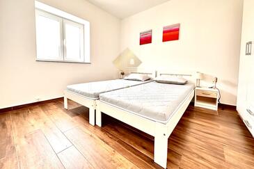 Апартаменти з паркуванням Новалья - Novalja (Паг - Pag) - 25685