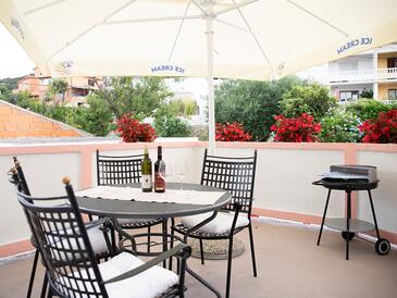 Apartments with parking space Supetarska Draga - Donja, Rab - 25686