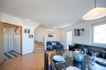 Tweekamerappartement Lopar, Rab (A-25689-c)
