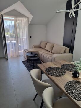 Apartments by the sea Lopar (Rab) - 25689