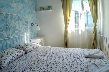 Apartmani s parkingom Slatine, Čiovo - 2570