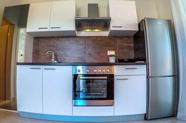 Apartmani s parkingom Slatine, Čiovo - 2570