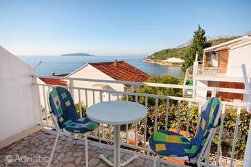 Apartments by the sea Podaca, Makarska - 2575