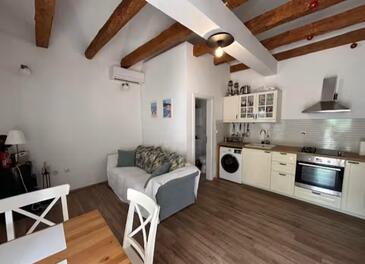 Будинок для відпочинку з інтернетом Велі Іж - Veli Iž, Іж - Iž - 25821