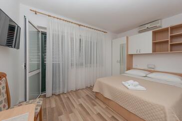 Apartamente cu parcare Makarska - 25826