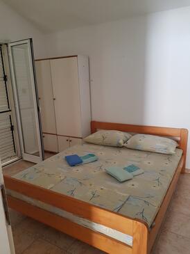 Seaside secluded apartments Cove Jedra, Hvar - 2583