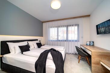 Ferienwohnungen mit Pool Lopar, Rab - 25837