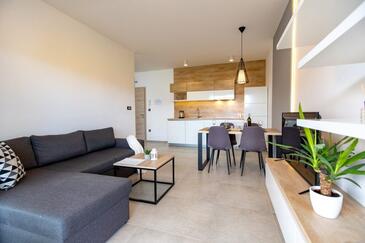 Ferienwohnungen mit Pool Lopar, Rab - 25837