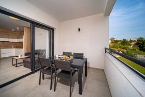 2-Zimmer-Ferienwohnung Lopar 2-Zimmer-Ferienwohnung Lopar, Rab (A-25837-e(
