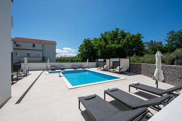 Two bedroom apartment Lopar, Rab (A-25837-e(