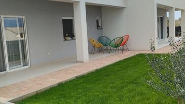 Apartamentos con parking Razanac (Zadar) - 25843