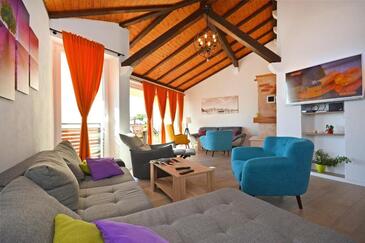 Sommerhus med parkering Hvar - 25860
