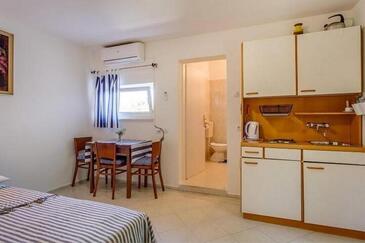 Apartments by the sea Artatore, Lošinj - 25928