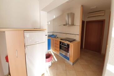 Apartmanok a tenger mellett Drasnice, Makarska - 25930