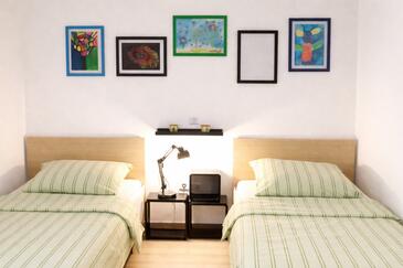 Apartamenty nad morzem Baska, Krk - 25942