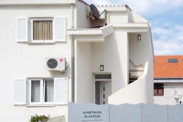 Apartamenty nad morzem Baska, Krk - 25942 Adriatic.hr