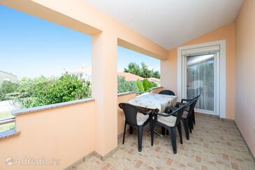 Apartamente cu parcare Vrsi, Zadar - 25947