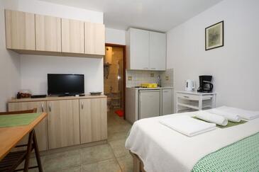 Apartments with parking space Premantura (Medulin) - 25995