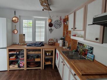 Apartmány u moře Stomorska, Šolta - 26008