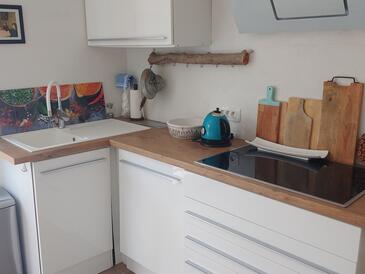 Apartmani uz more Stomorska, Šolta - 26008