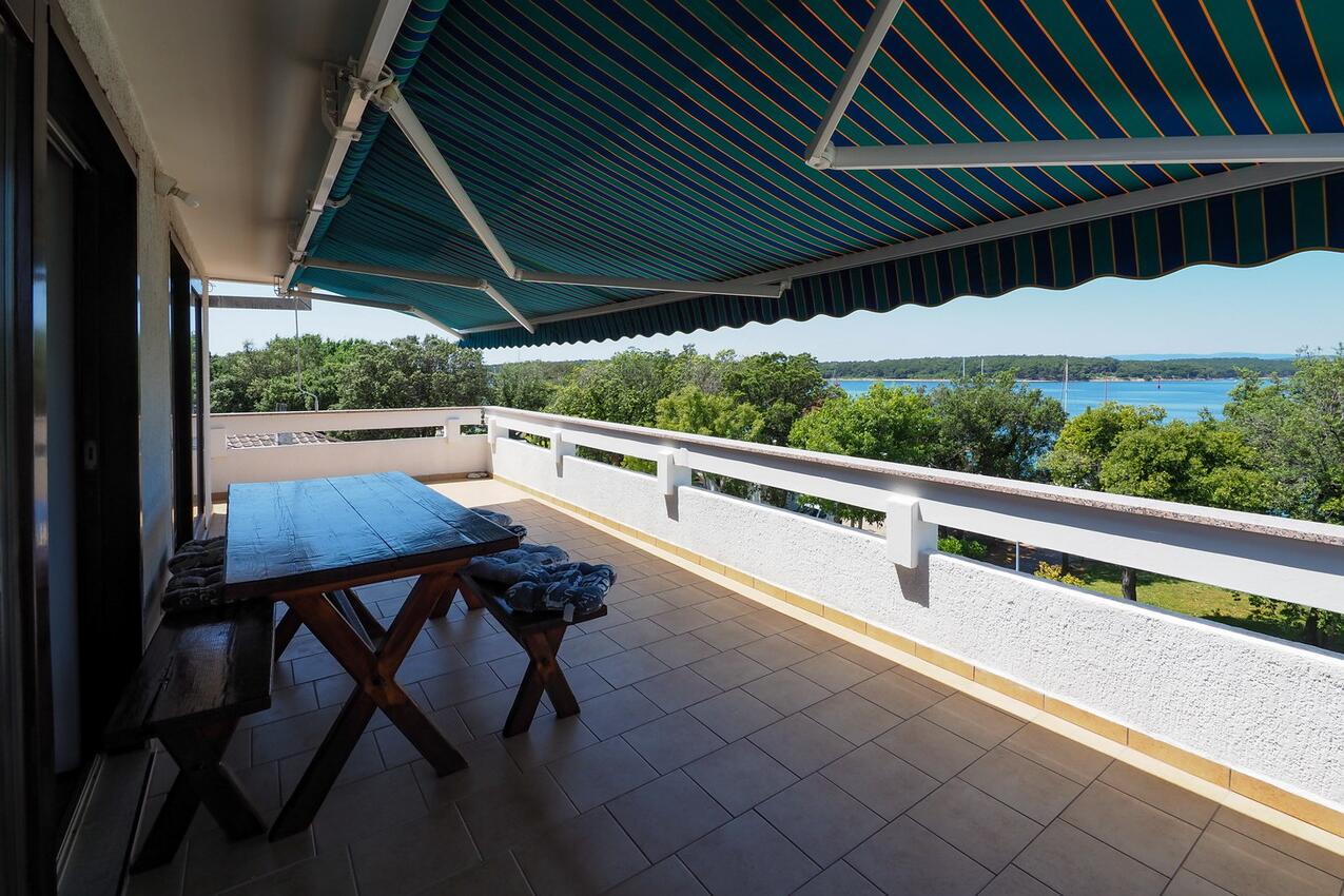 Lejligheder ved havet Punat, Krk - 26017
