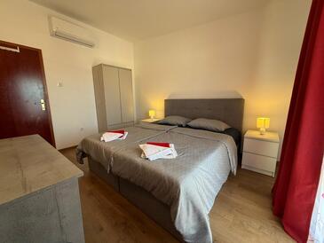 Appartementen met parkeerplaats Gradac, Makarska - 26020