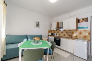 Apartmani s parkingom Punat, Krk - 26021