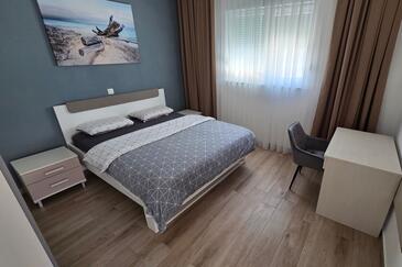Apartmaji s parkingom Podstrana, Split - 26028