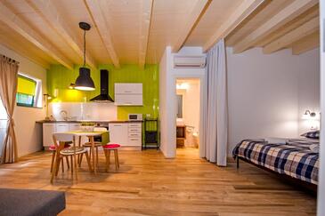 Appartamenti accanto al mare Rovigno - Rovinj - 26029