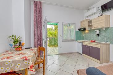 Appartamenti con parcheggio Rovigno - Rovinj - 26032