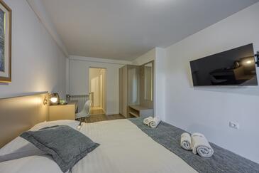 Apartmanok és szobák parkolóhellyel Rovinj - 26035