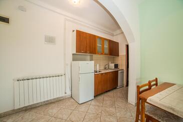 Apartmanok parkolóhellyel Fazana - 26036