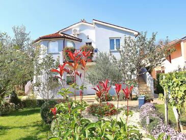 Apartments with parking space Fažana - 26036 Adriatic.hr